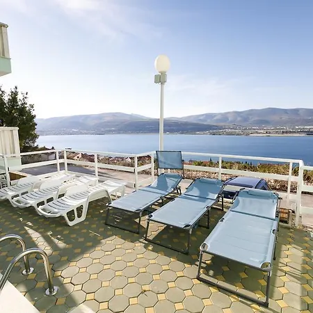 Apartment Turquoise Lagoon Trogir